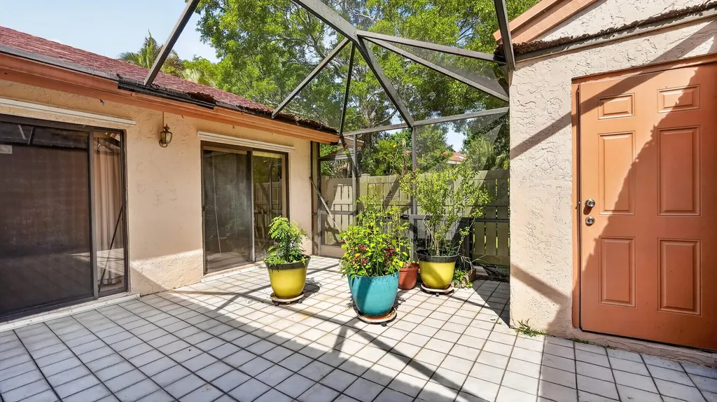 2808 S Carambola Circle Circle S Coconut Creek FL 33066