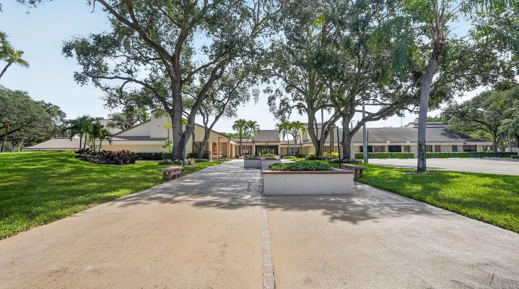 2808 S Carambola Circle Circle S Coconut Creek FL 33066