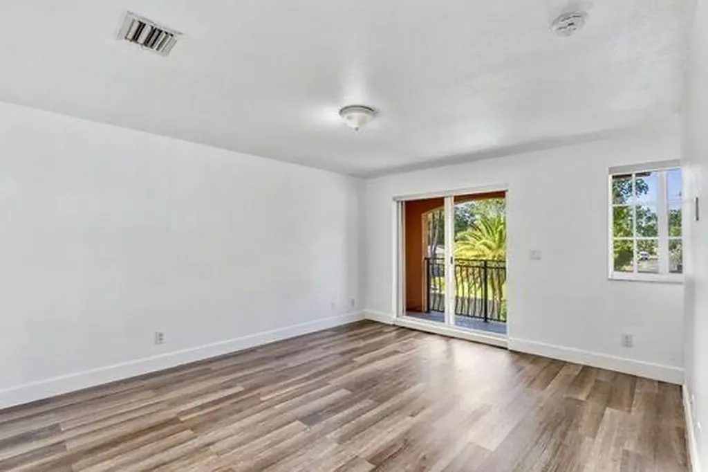 330 SW 2nd Avenue Hallandale Beach FL 33009