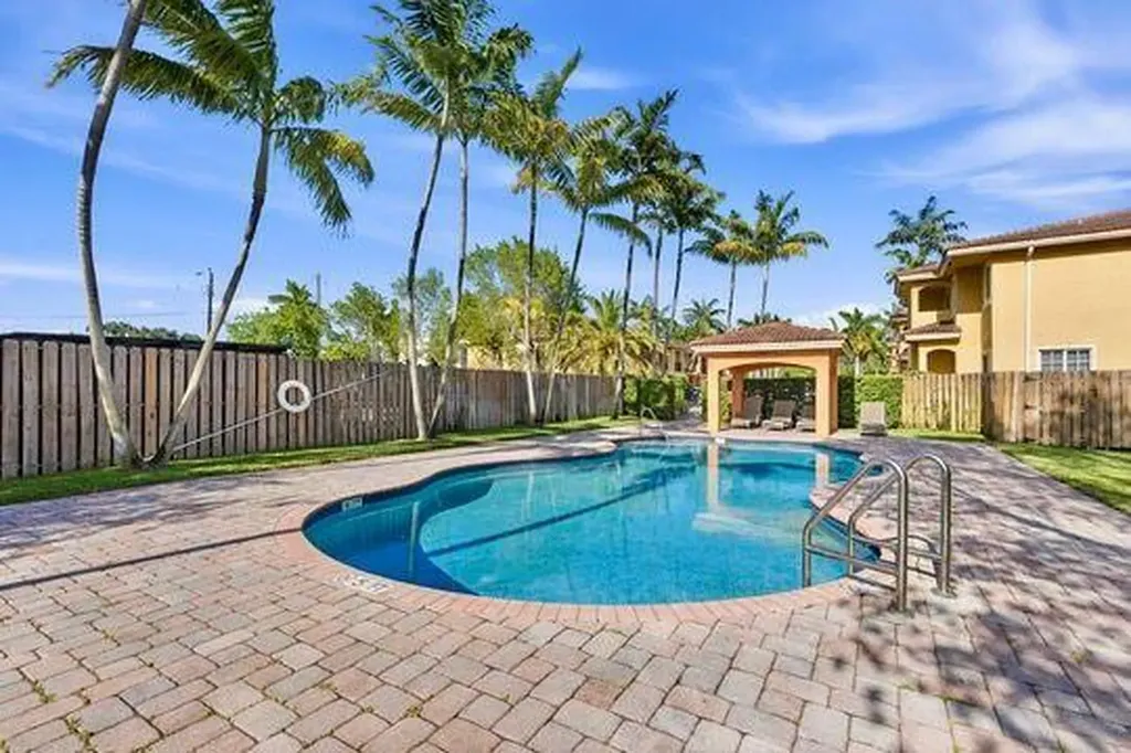 330 SW 2nd Avenue Hallandale Beach FL 33009
