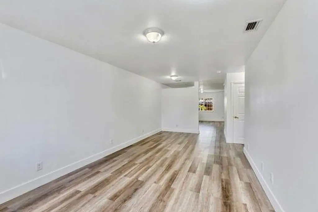 330 SW 2nd Avenue Hallandale Beach FL 33009
