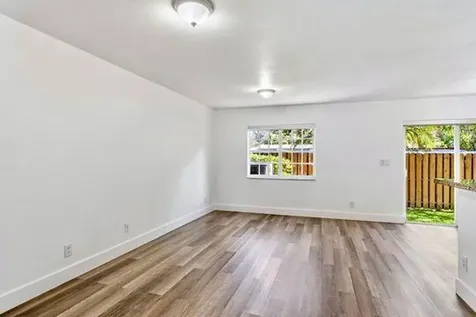 330 SW 2nd Avenue Hallandale Beach FL 33009