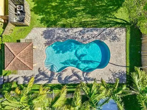 330 SW 2nd Avenue Hallandale Beach FL 33009
