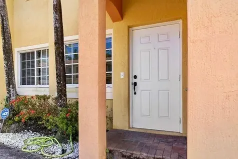 330 SW 2nd Avenue Hallandale Beach FL 33009