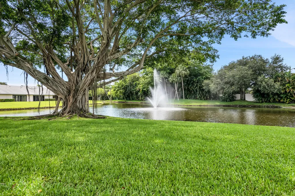 8440 E Boca Glades Boulevard Boulevard E Boca Raton FL 33434