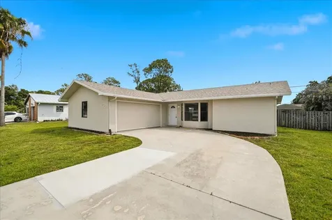 765 SE Floresta Drive Port St Lucie FL 34983
