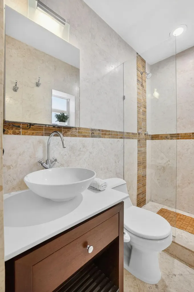 1426 NE 17th Avenue Fort Lauderdale FL 33304