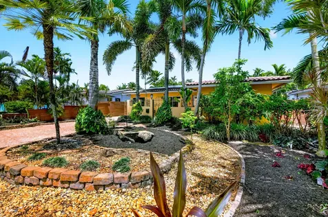 1426 NE 17th Avenue Fort Lauderdale FL 33304