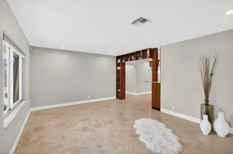 1426 NE 17th Avenue Fort Lauderdale FL 33304