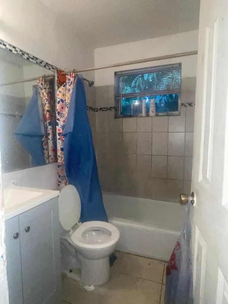 1012 18th Street West Palm Beach FL 33407