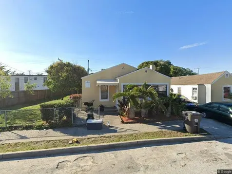 1012 18th Street West Palm Beach FL 33407