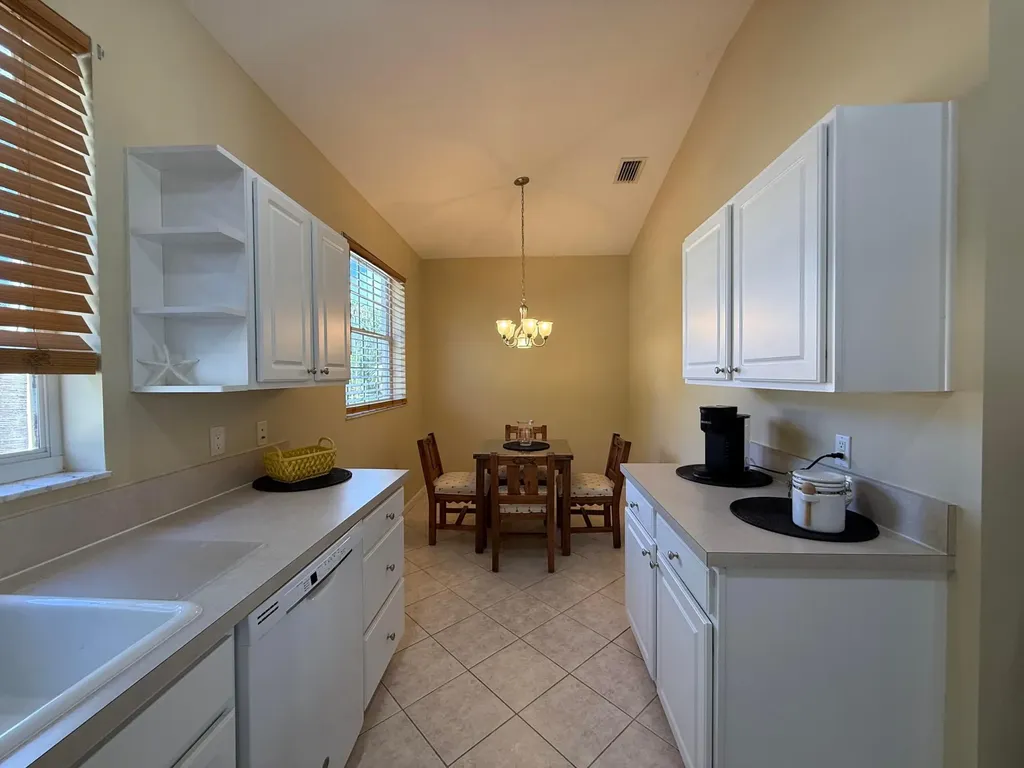 8408 Mulligan Circle Port St Lucie FL 34986