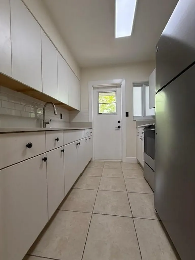 1621-1623 NE 16th Terrace NE Fort Lauderdale FL 33305