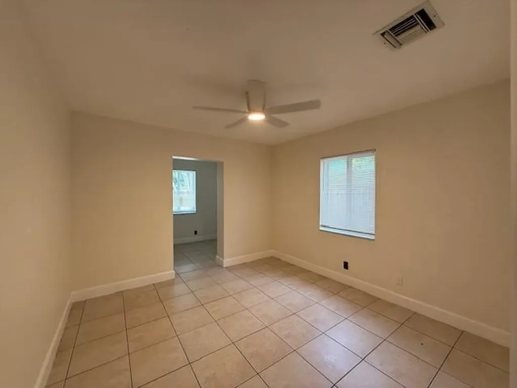 1621-1623 NE 16th Terrace NE Fort Lauderdale FL 33305