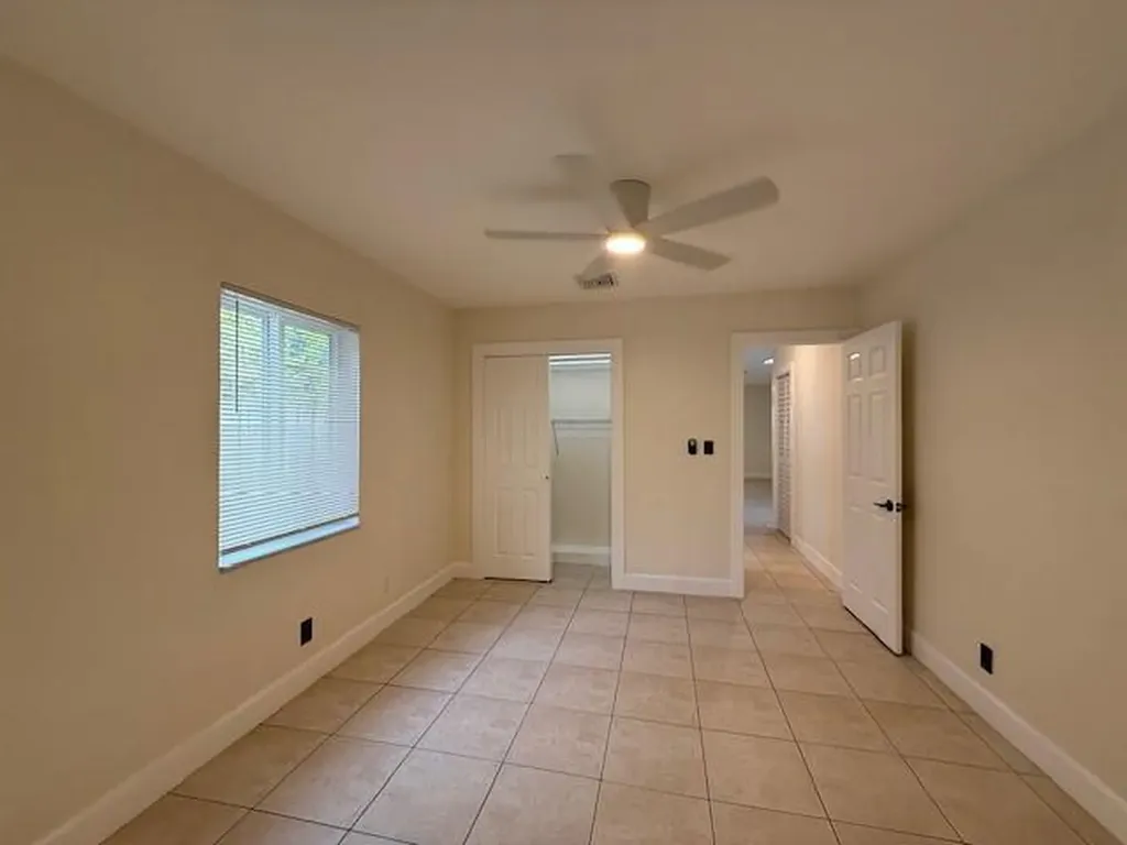 1621-1623 NE 16th Terrace NE Fort Lauderdale FL 33305