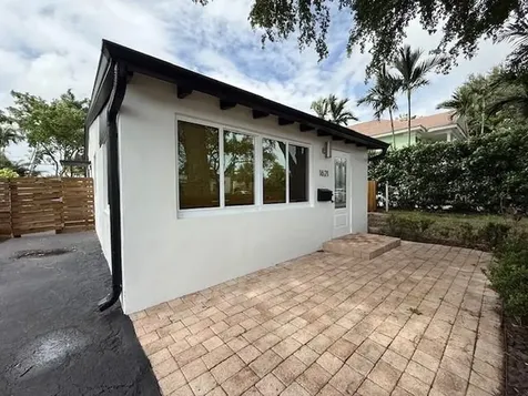 1621-1623 NE 16th Terrace NE Fort Lauderdale FL 33305