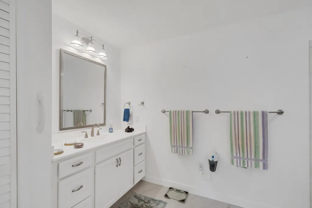 5045 Harmony Circle Vero Beach FL 32967