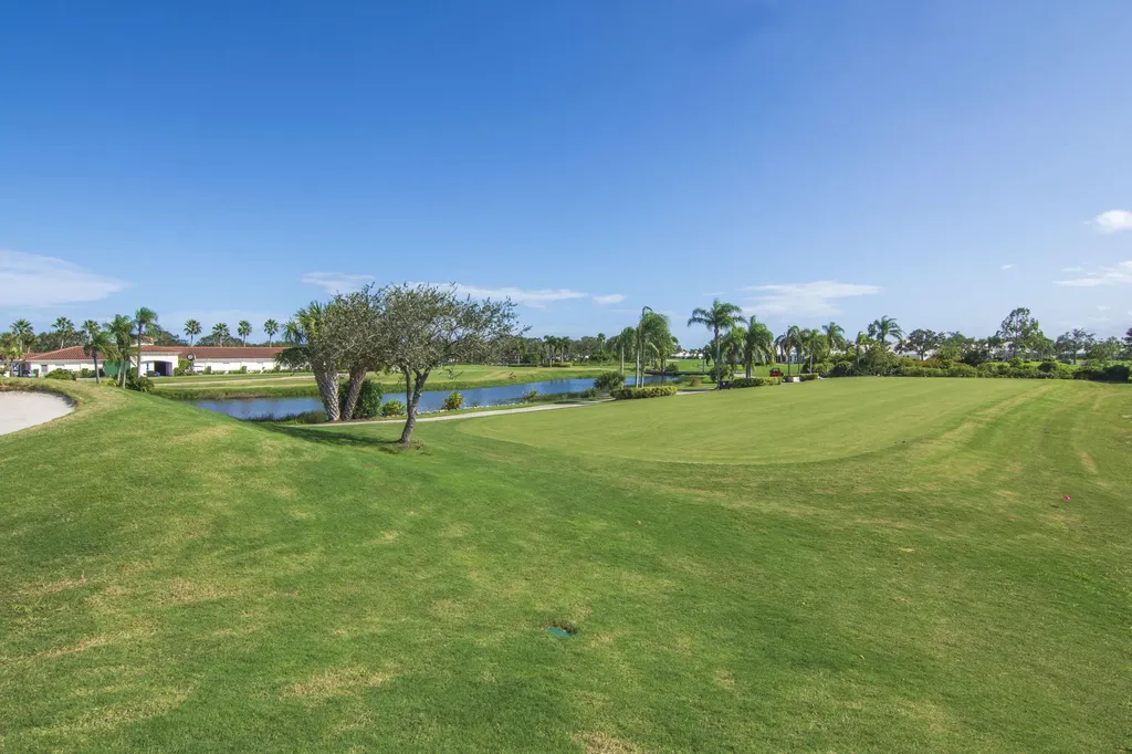5045 Harmony Circle Vero Beach FL 32967