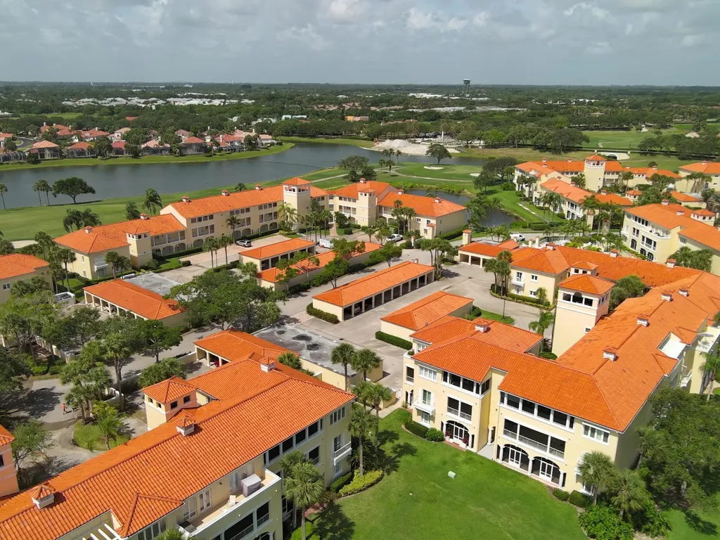 5045 Harmony Circle Vero Beach FL 32967
