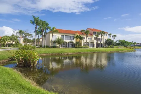 5045 Harmony Circle Vero Beach FL 32967