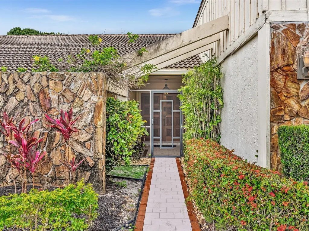 5302 Piping Rock Drive Boynton Beach FL 33437