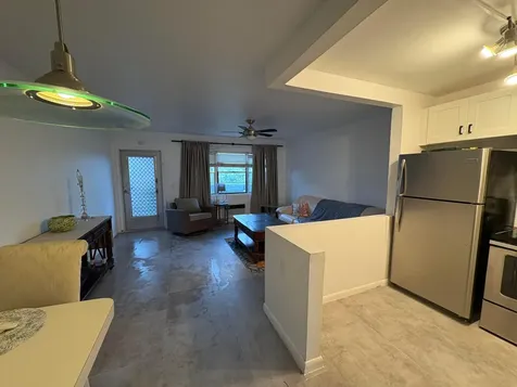 2 Kent A West Palm Beach FL 33417