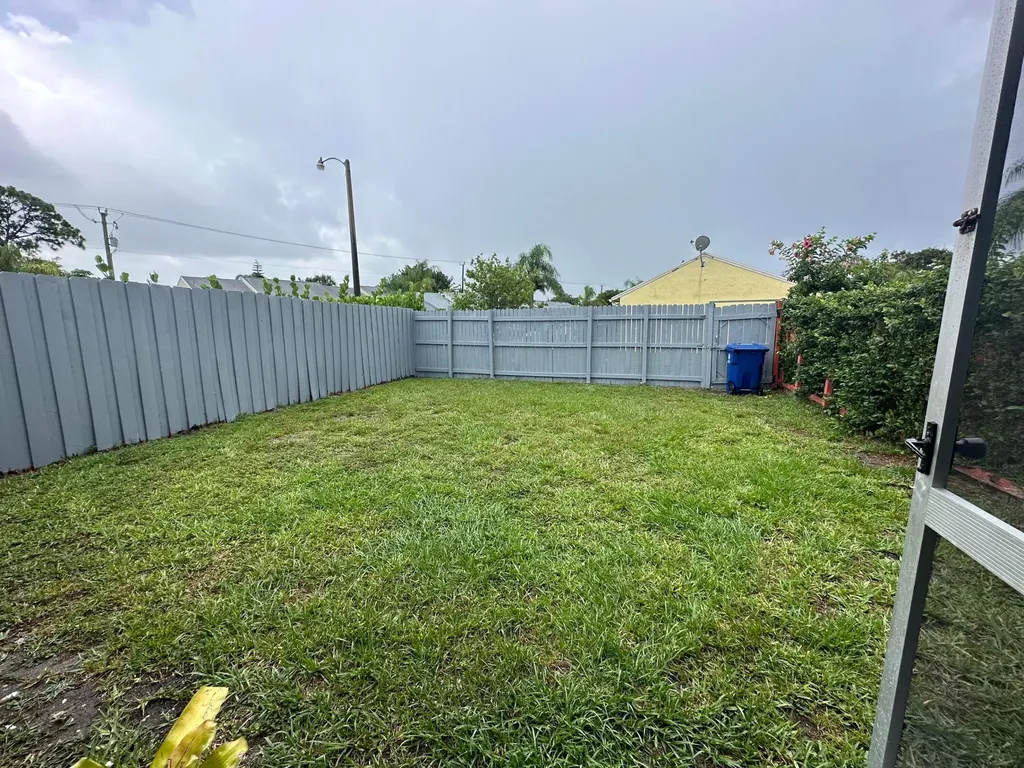 139 Deerfield Court Jupiter FL 33458