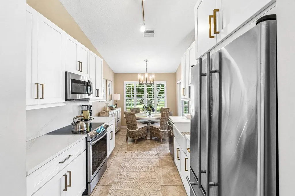 17061 Emile Street Boca Raton FL 33487