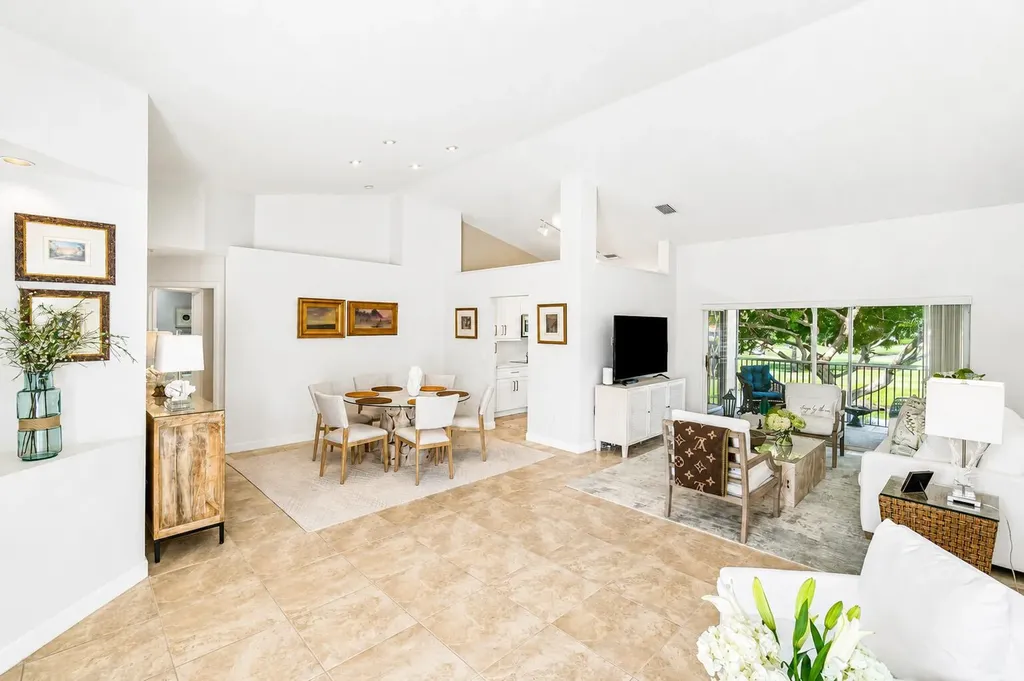 17061 Emile Street Boca Raton FL 33487