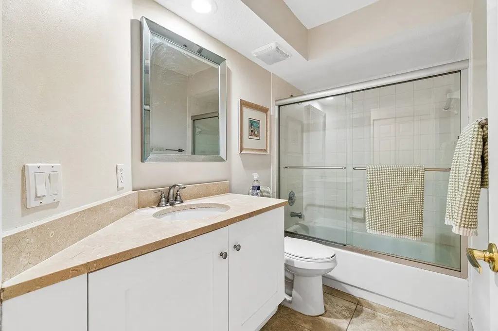 17061 Emile Street Boca Raton FL 33487