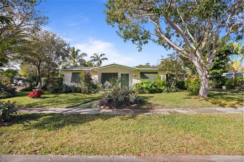 3421 SW 15th Street Fort Lauderdale FL 33312