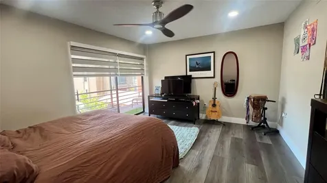 4040 N Hills Drive Hollywood FL 33021