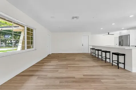 3905 E Woodscape Drive Miramar FL 33023