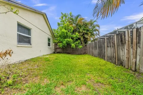3905 E Woodscape Drive Miramar FL 33023