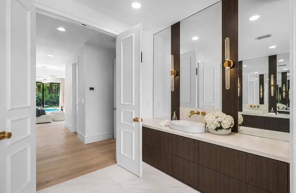 7028 Mandarin Drive Boca Raton FL 33433