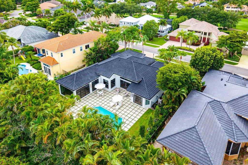 7028 Mandarin Drive Boca Raton FL 33433