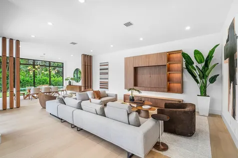 7028 Mandarin Drive Boca Raton FL 33433
