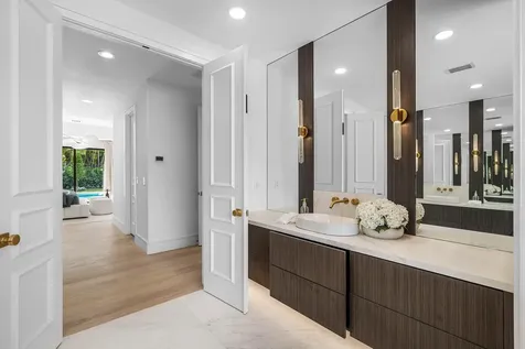 7028 Mandarin Drive Boca Raton FL 33433