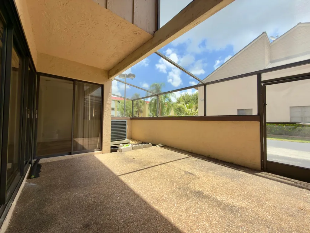 11698 NW 20th Drive Coral Springs FL 33071