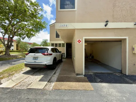 11698 NW 20th Drive Coral Springs FL 33071
