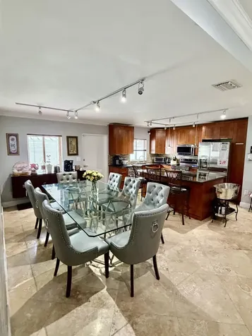 114 SW 57th Court Miami FL 33144