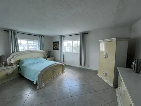 1001 NE 14th Avenue Hallandale Beach FL 33009
