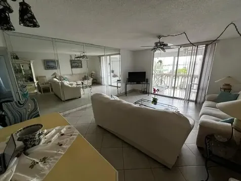 1001 NE 14th Avenue Hallandale Beach FL 33009