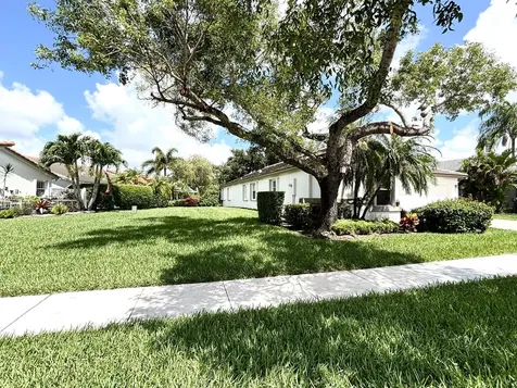 9671 Harbour Lake Circle Boynton Beach FL 33437