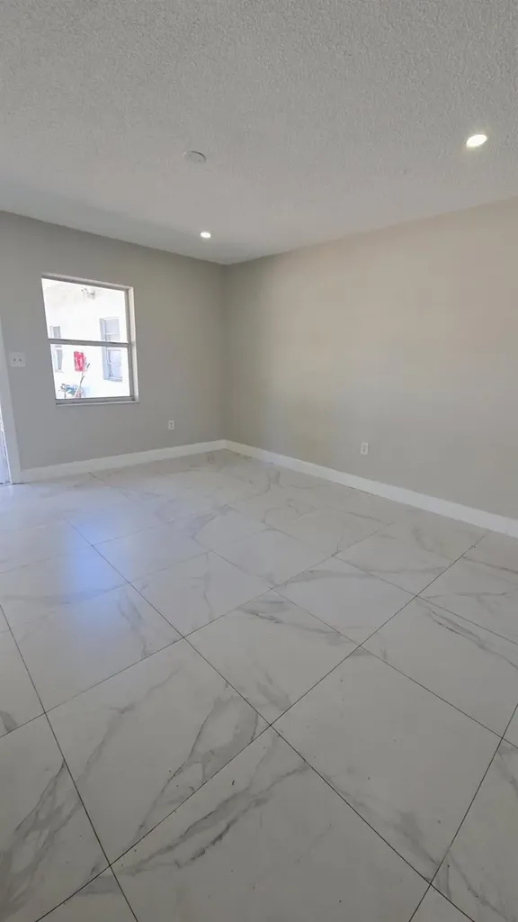 616 NW 5th Avenue Pompano Beach FL 33060