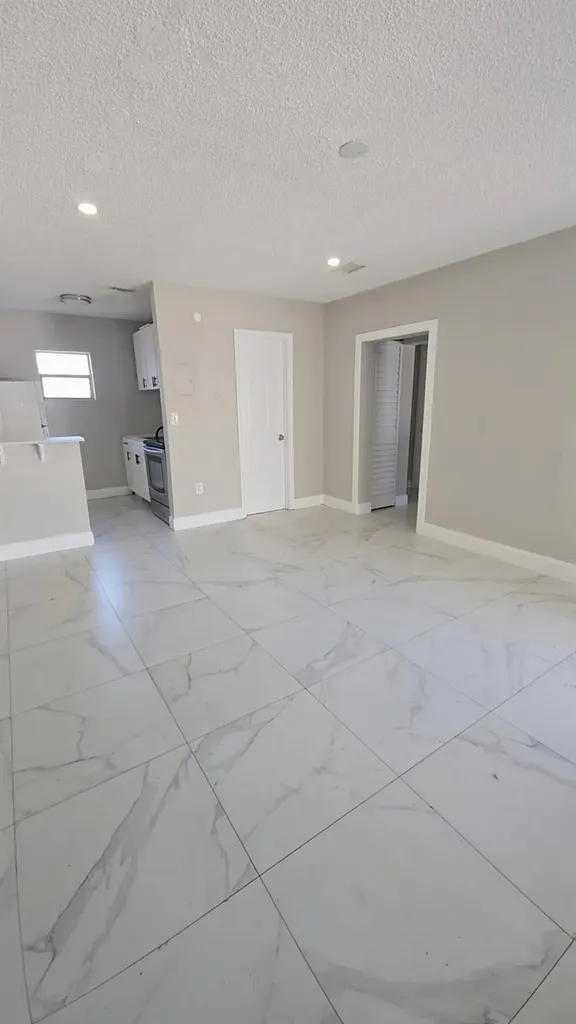 616 NW 5th Avenue Pompano Beach FL 33060