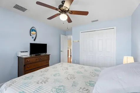 24 Alta Loma Port St Lucie FL 34952
