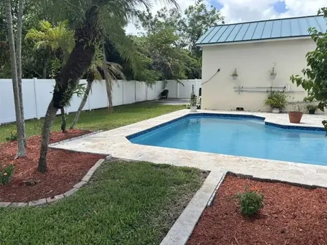 660 Azalea Court Plantation FL 33317