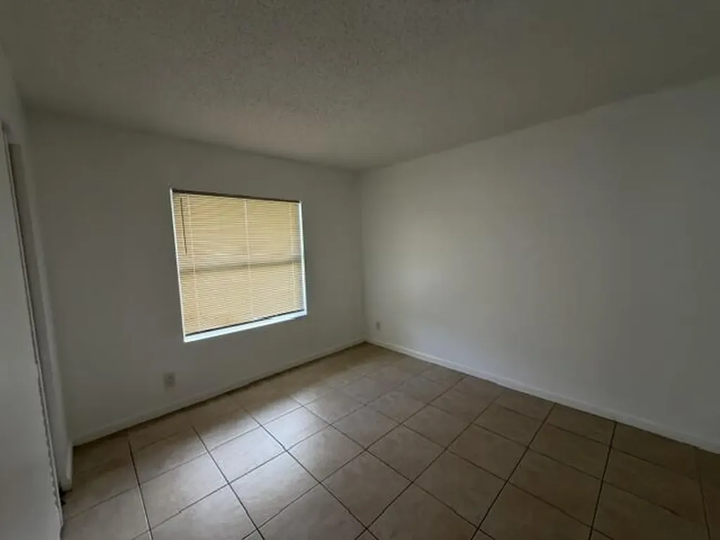 7355 Pinedale Drive Boynton Beach FL 33436