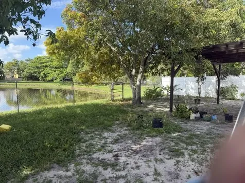 7355 Pinedale Drive Boynton Beach FL 33436